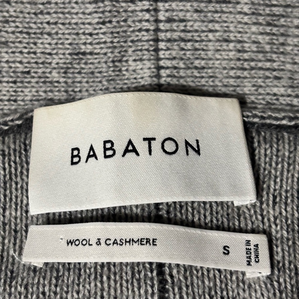 🛍bundle sale🛍Babaton Gray Wool & Cashmere Sweater Cardigan small - Picture 6 of 10